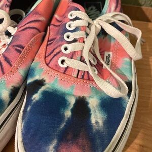 Vans Tie-Dye Sneakers